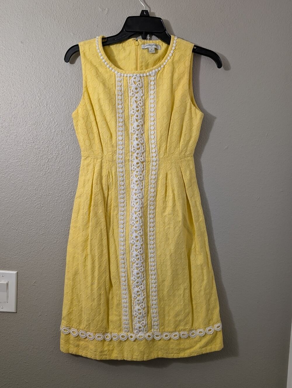 Banana Republic Yellow Sleeveless Lace-Trim Midi Dress
